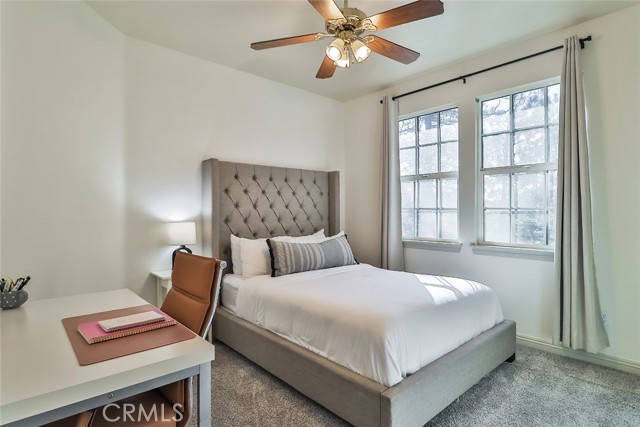 176 Pine Ridge Road, Crestline CA: https://media.crmls.org/medias/4fd4105f-07ea-491e-9439-5f9a1de05b79.jpg