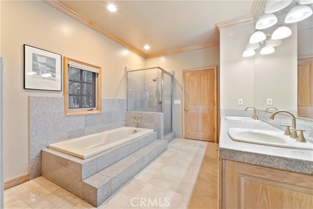 6011 Paseo La Vista, Woodland Hills CA: https://media.crmls.org/medias/4fd62d37-7b72-4a3a-8c44-4199847a4019.jpg