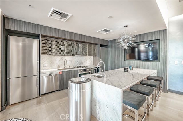 Detail Gallery Image 38 of 50 For 1050 S Grand Ave #708,  Los Angeles,  CA 90015 - 1 Beds | 1 Baths