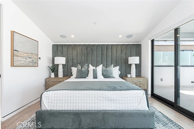 1034 W Balboa Boulevard, Newport Beach CA: https://media.crmls.org/medias/4fd7674f-8d7a-45b6-a696-168a0a4f2a61.jpg