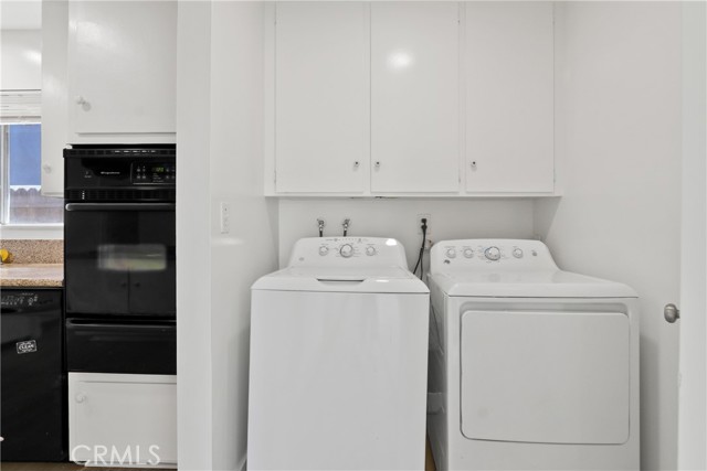 Detail Gallery Image 14 of 15 For 15741 Willett, Huntington Beach,  CA 92647 - 4 Beds | 2 Baths