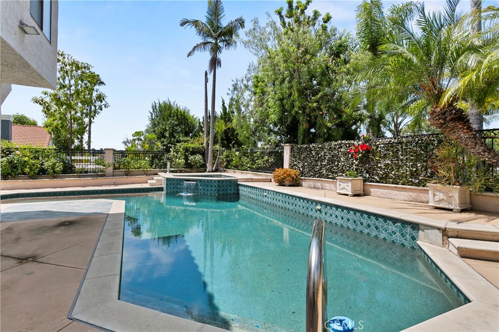 4fd96837 18ae 4ece B4d6 3be60a2d2b49