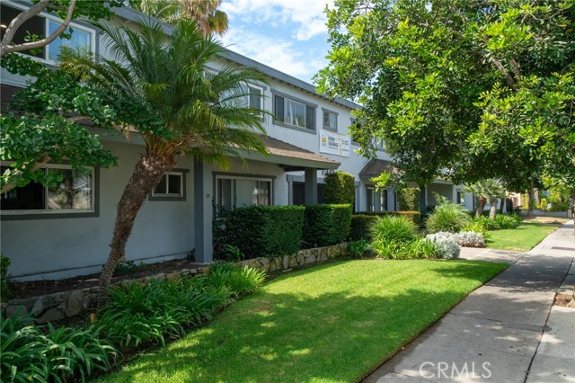 10442 Lampson Avenue, Garden Grove CA: https://media.crmls.org/medias/4fda368c-9427-4ac4-953d-e75727fa1ad0.jpg