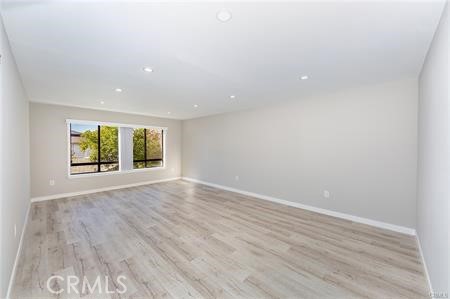 Detail Gallery Image 4 of 9 For 835 E Lomita Ave #202,  Glendale,  CA 91205 - 2 Beds | 1 Baths