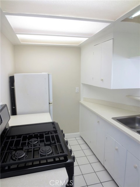 254 Cypress Drive, Laguna Beach CA: https://media.crmls.org/medias/4fdd5b98-9b0a-483b-84d4-e43df2adb178.jpg