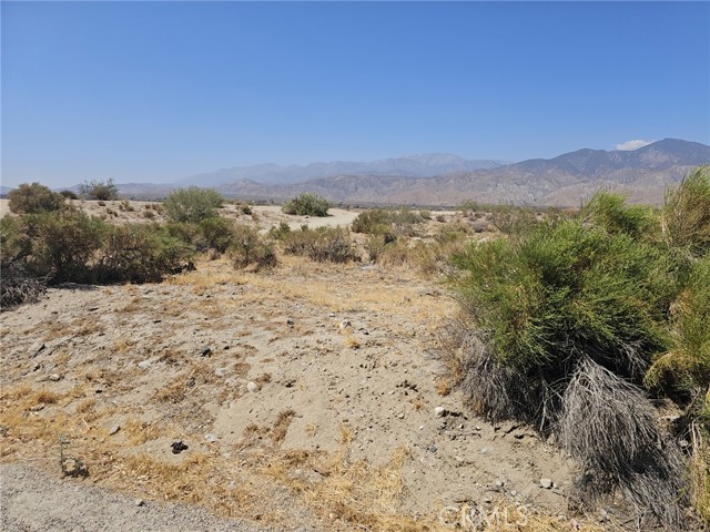 51800 Adele Street, Cabazon CA: https://media.crmls.org/medias/4fde23ff-2103-451b-b851-246905ce0217.jpg