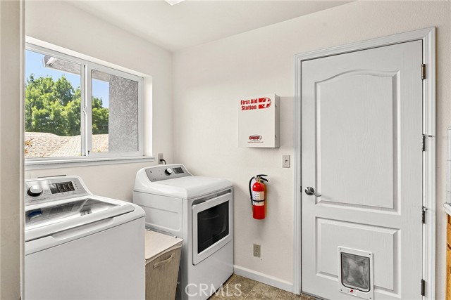 Detail Gallery Image 17 of 53 For 26 Regal Way, Oroville,  CA 95966 - 5 Beds | 3/1 Baths