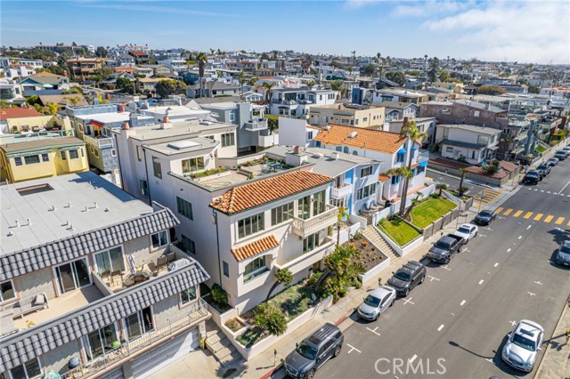 2526 Hermosa Avenue, Hermosa Beach, California 90254, 5 Bedrooms Bedrooms, ,4 BathroomsBathrooms,Residential,Sold,Hermosa,SB22024432