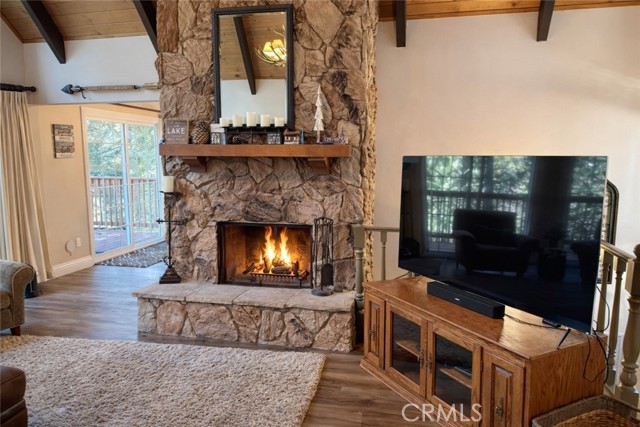 27334 Pinewood Drive, Lake Arrowhead, CA 92352