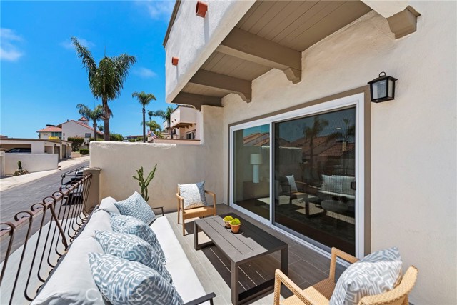 Detail Gallery Image 14 of 75 For 23293 Pompeii Dr, Dana Point,  CA 92629 - 3 Beds | 2/1 Baths