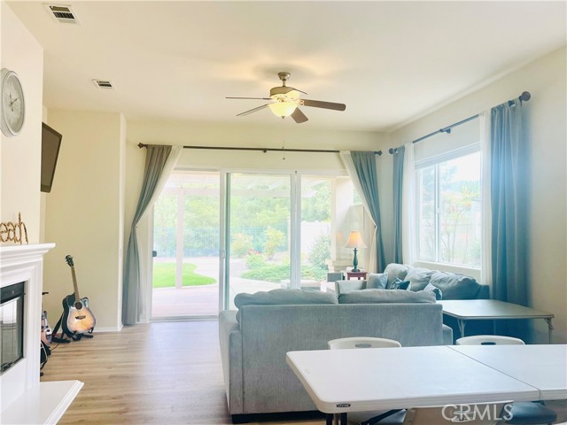 Detail Gallery Image 9 of 38 For 1745 S Forest Oaks Dr, Beaumont,  CA 92223 - 2 Beds | 2 Baths