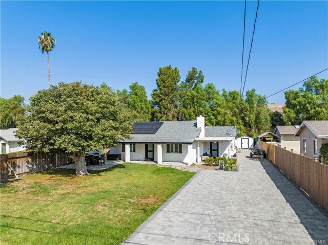Detail Gallery Image 2 of 7 For 4321 Apricot Rd, Simi Valley,  CA 93063 - 3 Beds | 2 Baths