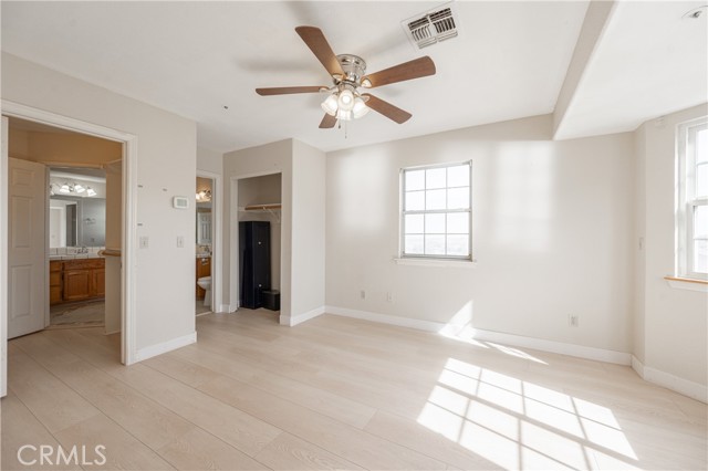 Detail Gallery Image 34 of 61 For 957 Sierra Hills Ln, Palmdale,  CA 93550 - 3 Beds | 2 Baths