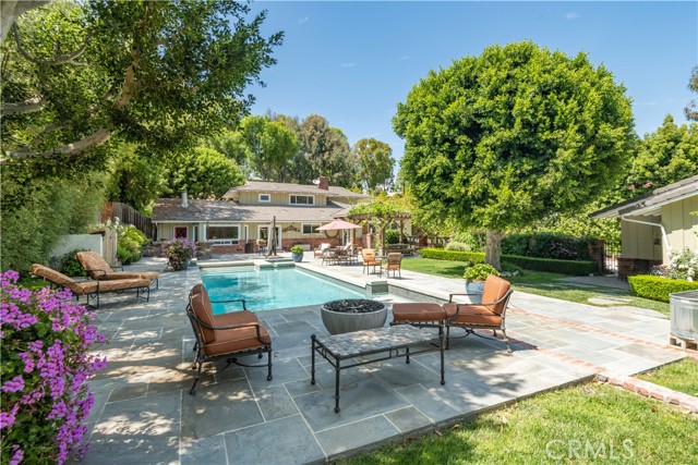 27548 Eastvale Road, Palos Verdes Peninsula, California 90274, 5 Bedrooms Bedrooms, ,2 BathroomsBathrooms,Residential,Sold,Eastvale,PV22088105