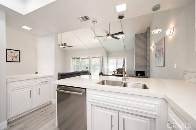 Detail Gallery Image 15 of 44 For 23438 Continental, Canyon Lake,  CA 92587 - 3 Beds | 2 Baths