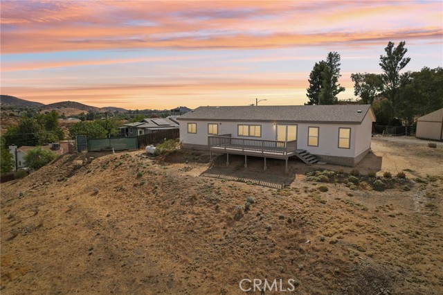 Detail Gallery Image 2 of 47 For 28010 Oregon Pl, Menifee,  CA 92587 - 3 Beds | 2 Baths