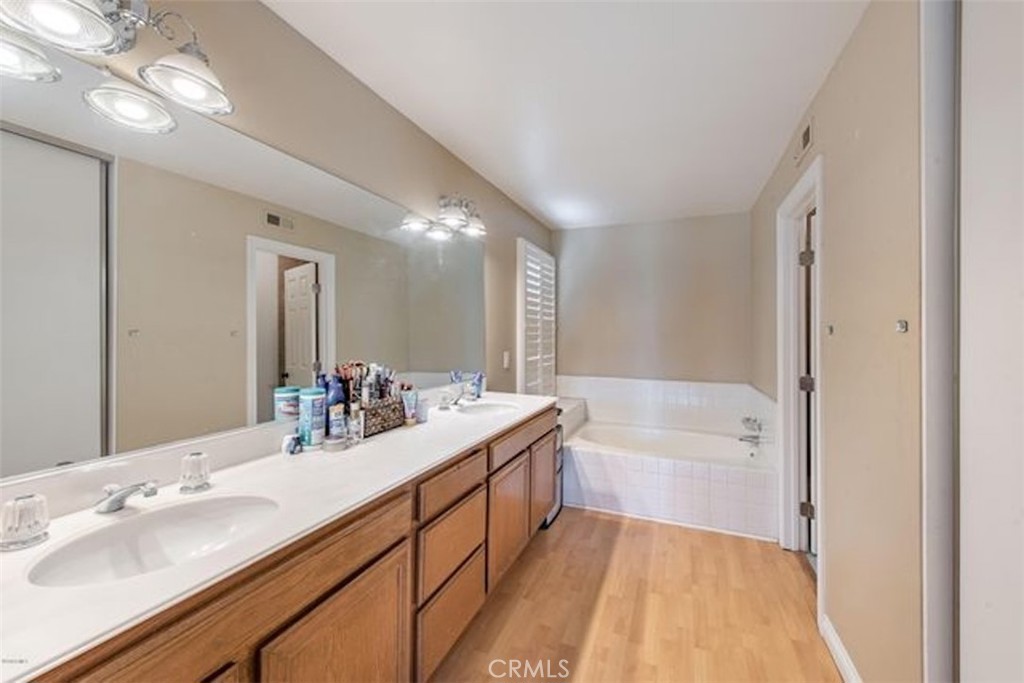 MLS #SR25220820 image #14