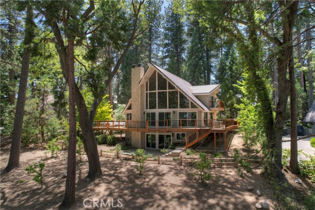 Detail Gallery Image 8 of 74 For 468 Sky View Ridge Dr, Lake Arrowhead,  CA 92352 - 3 Beds | 3/1 Baths