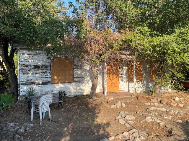 10550 Mather Avenue, Sunland CA: https://media.crmls.org/medias/4fe8b667-486c-4214-8095-ec121aed28b2.jpg
