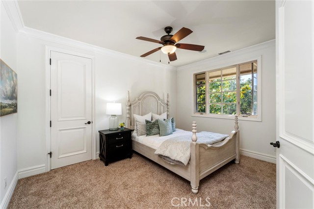 45200 Oak Manor Ct, Temecula CA: https://media.crmls.org/medias/4fea30e1-eff4-4b1c-bc63-aba385038cee.jpg