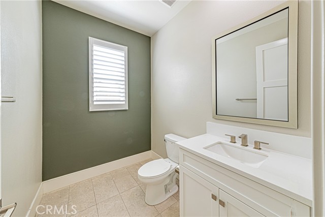 Detail Gallery Image 22 of 52 For 131 Drama, Irvine,  CA 92618 - 5 Beds | 5/2 Baths