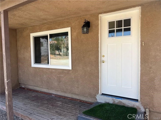 Detail Gallery Image 2 of 16 For 10264 Mull Ave, Riverside,  CA 92503 - 2 Beds | 1 Baths
