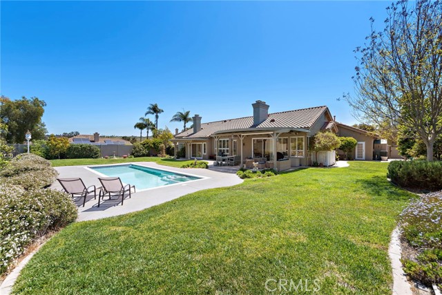 Detail Gallery Image 14 of 47 For 5864 Jeffries Ranch Rd, Oceanside,  CA 92057 - 4 Beds | 2/1 Baths