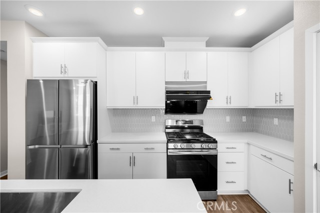 Detail Gallery Image 12 of 41 For 259 Pin Ln, Covina,  CA 91722 - 3 Beds | 3 Baths