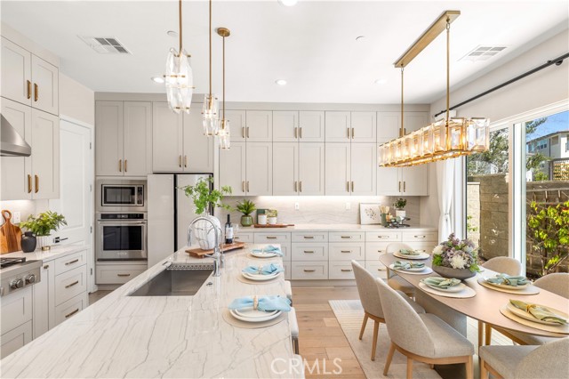 Detail Gallery Image 14 of 64 For 250 Newton, Lake Forest,  CA 92630 - 5 Beds | 4 Baths