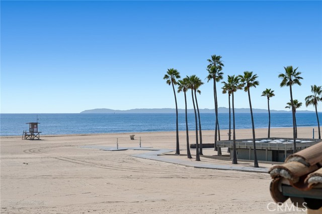 Detail Gallery Image 28 of 32 For 1414 W Oceanfront, Newport Beach,  CA 92661 - 4 Beds | 5 Baths