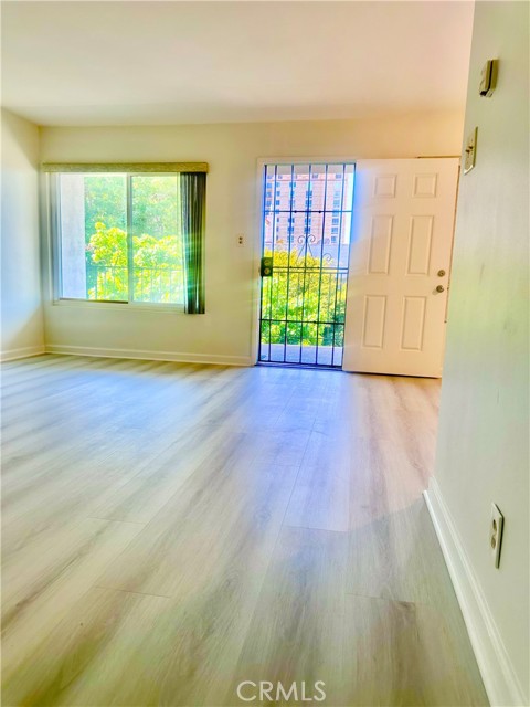 Detail Gallery Image 11 of 29 For 801 E 1st St #17,  Long Beach,  CA 90802 - 1 Beds | 1 Baths