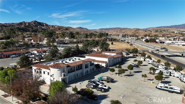 31294 The Old Road, Castaic, California 91384, ,Commercial Lease,For Rent,31294 The Old Road,CRSR25018109