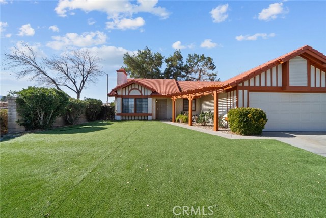 Detail Gallery Image 3 of 32 For 43203 27th St, Lancaster,  CA 93536 - 3 Beds | 2 Baths