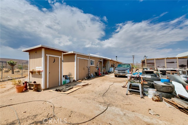 Detail Gallery Image 15 of 27 For 56225 Moonstone Ln, Yucca Valley,  CA 92284 - 3 Beds | 2 Baths