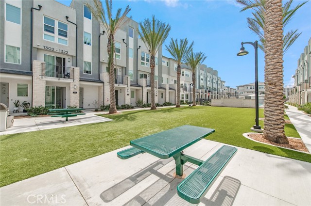 Detail Gallery Image 20 of 24 For 1515 W Bushell St, Anaheim,  CA 92805 - 3 Beds | 2/1 Baths