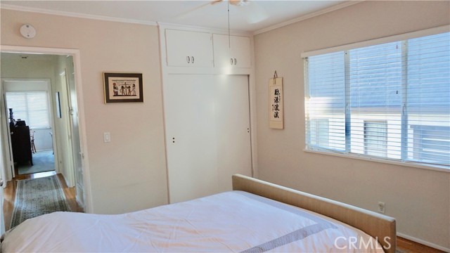 4435 Caledonia Way, Los Angeles CA: https://media.crmls.org/medias/4ff0380b-03bd-4625-be5b-83e8a5206417.jpg