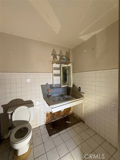 Detail Gallery Image 19 of 29 For 1311 W 1st St, Merced,  CA 95341 - 4 Beds | 2 Baths