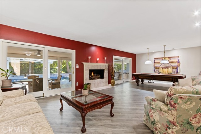 Detail Gallery Image 14 of 48 For 18200 Vintage, Northridge,  CA 91325 - 4 Beds | 3 Baths