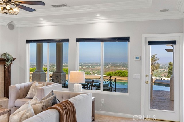 Detail Gallery Image 14 of 66 For 41538 Avenida Ortega, Temecula,  CA 92592 - 4 Beds | 2/1 Baths