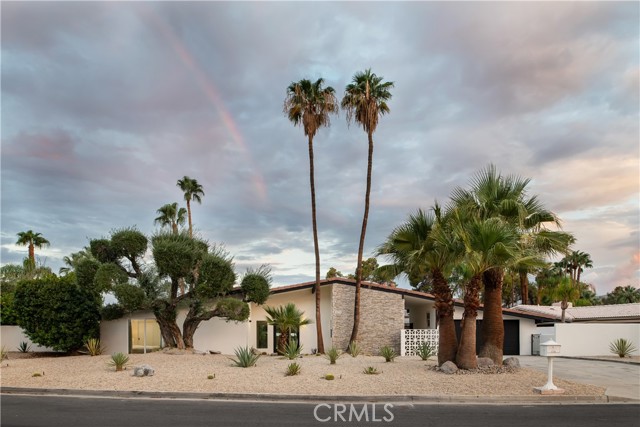 Detail Gallery Image 27 of 42 For 4995 E Cherry Hills Dr, Palm Springs,  CA 92264 - 3 Beds | 2 Baths