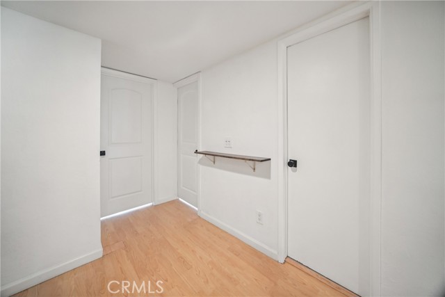 Detail Gallery Image 15 of 27 For 19545 Sherman Way, Reseda,  CA 91335 - 3 Beds | 1/1 Baths