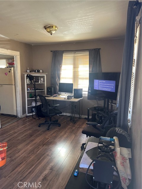 Detail Gallery Image 10 of 13 For 1321 E 108th, Los Angeles,  CA 90059 - – Beds | – Baths