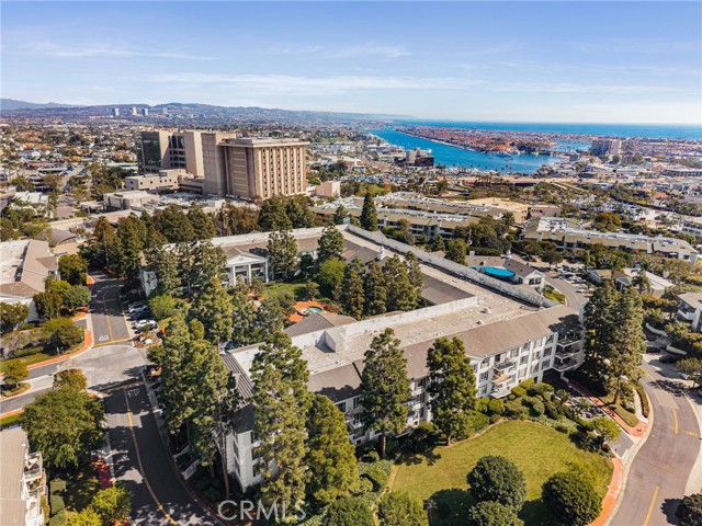 Detail Gallery Image 16 of 30 For 102 Scholz Plaza #239,  Newport Beach,  CA 92663 - 1 Beds | 1 Baths