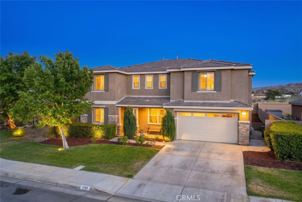 1242 Wellington Drive