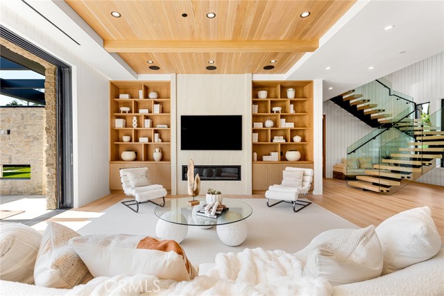 4601 Vista De Oro Avenue, Woodland Hills CA: https://media.crmls.org/medias/4ff33aae-b190-4213-9240-a0548ce7246e.jpg
