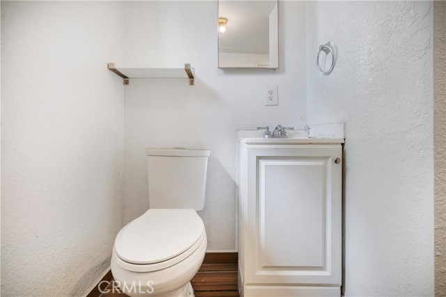 Detail Gallery Image 16 of 30 For 12547 Cometa Ave, San Fernando,  CA 91340 - 3 Beds | 2 Baths