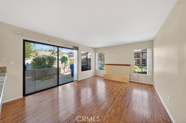 Detail Gallery Image 8 of 21 For 11437 Hanover Ct, Cerritos,  CA 90703 - 3 Beds | 3 Baths