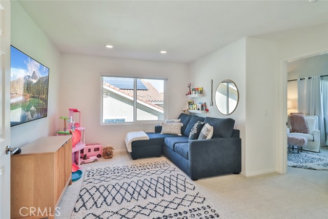 2505 Peachwood Place, Westlake Village CA: https://media.crmls.org/medias/4ff40f09-fdc5-45d4-9bc1-36519c260143.jpg