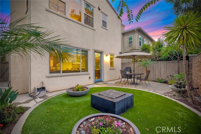 Detail Gallery Image 5 of 43 For 2076 Blue Oak Ln, Vista,  CA 92084 - 3 Beds | 2/1 Baths