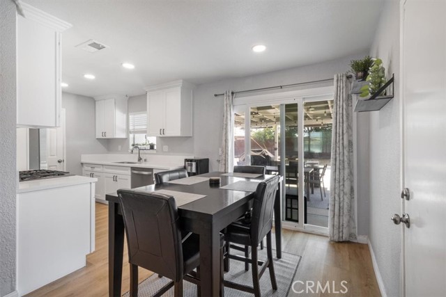 Detail Gallery Image 17 of 63 For 806 S Sandalwood Ave, Bloomington,  CA 92316 - 3 Beds | 2 Baths